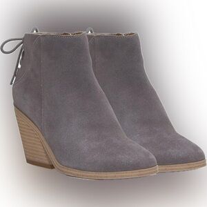 Lucky Brand Mikasi women's lace-up ankle booties